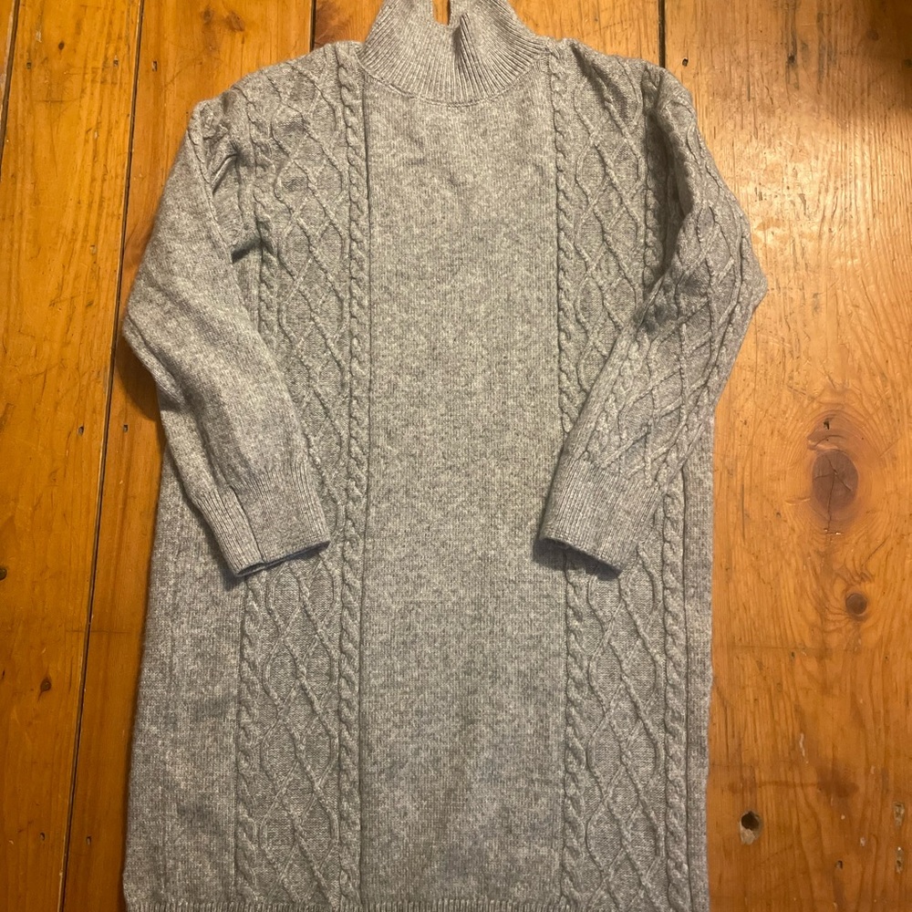 H&M Light Gray Women's Maternity Turtleneck Sweater dress